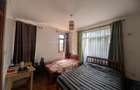 3 Bed Apartment with En Suite at Thompson Estate - 13