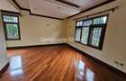 4 Bed House with En Suite in Spring Valley - 10