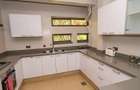 Serviced 3 Bed Apartment with En Suite at Vanga Road - 13