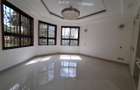 5 Bed Townhouse with En Suite in Lavington - 5