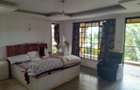 7 Bed House with En Suite in Runda - 16