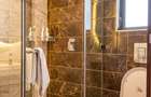 3 Bed Apartment with En Suite in Westlands Area - 16