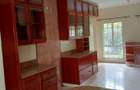 5 Bed Townhouse with En Suite in Rosslyn - 10