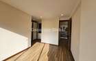 3 Bed Apartment with En Suite in Westlands Area - 2