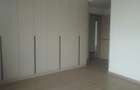 2 Bed Apartment with En Suite at Riverside Drive - 8