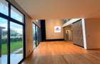 4 Bed House with En Suite in Runda - 3