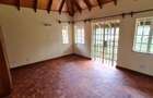 5 Bed Townhouse with En Suite at Lavington - 16