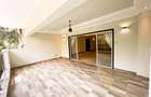 3 Bed Apartment with En Suite in Riverside - 3