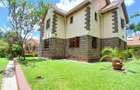 4 Bed Townhouse with En Suite at James Gichuru - 8