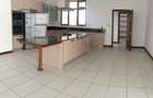 2 Bed Apartment with En Suite in Nyali Area - 5