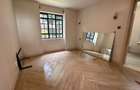 6 Bed Townhouse with En Suite at Lavington Green - 13