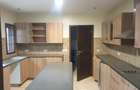 5 Bed Apartment with En Suite in Riverside - 7