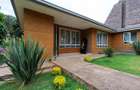 4 Bed House with En Suite in Spring Valley - 4