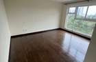 4 Bed Apartment with En Suite at Riverside - 9