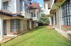 5 Bed Townhouse with En Suite at Lavington Green - 5