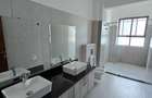 3 Bed Apartment with En Suite in Nyali Area - 13