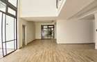 3 Bed Apartment with En Suite at Riverside Drive - 7