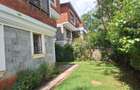 5 Bed Townhouse with En Suite in Spring Valley - 20