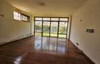 5 Bed House with En Suite in Lavington - 13