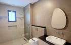 4 Bed Townhouse with En Suite at Links Road - 6
