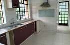 4 Bed Townhouse with En Suite in Lavington - 11