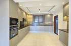 3 Bed Apartment with En Suite in Parklands - 2