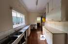 3,000 ft² Commercial Property with Service Charge Included at Pqpq+5Mc - 5