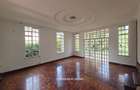 4 Bed House with Swimming Pool in Rosslyn - 15