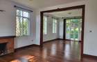 5 Bed Townhouse with En Suite in Rosslyn - 7