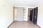 5 Bed Townhouse with En Suite at Lavington - 10