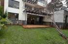 5 Bed Townhouse with En Suite in Lavington - 17