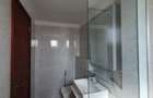 3 Bed Apartment with En Suite in Parklands - 14