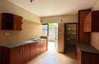 5 Bed Townhouse with En Suite in Lavington - 4