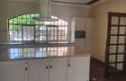 4 Bed House with En Suite in Nyari - 8