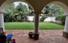 5 Bed Townhouse with En Suite in Lavington - 2
