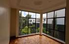 5 Bed Townhouse with En Suite at Lavington Green - 8