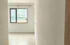 3 Bed Apartment with En Suite at Brookside - 12