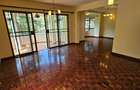 3 Bed Apartment with En Suite at Lavington - 6