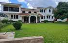 5 Bed Villa with En Suite in Gigiri - 2