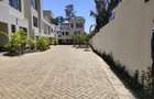 4 Bed Townhouse with En Suite in Taita-Taveta - 2