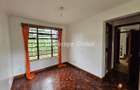 4 Bed House with En Suite in Nyari - 13