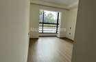 2 Bed Apartment with En Suite in Riverside - 12