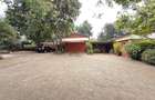 4 Bed House with En Suite in Lavington - 17