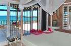 6 Bed Villa with En Suite in Watamu - 11