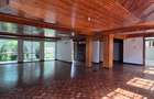 5 Bed House with En Suite at Faith Avenue - 10