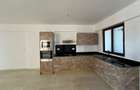 1 Bed Apartment with En Suite at Lantana Road - 2