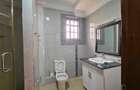 5 Bed Villa with En Suite in Kiambu Road - 11