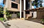 5 Bed Townhouse in Lavington - 3