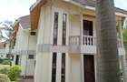 4 Bed Townhouse with En Suite at Eldama Ravine Rd - 14