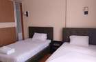 Serviced 3 Bed Apartment with En Suite in Brookside - 19